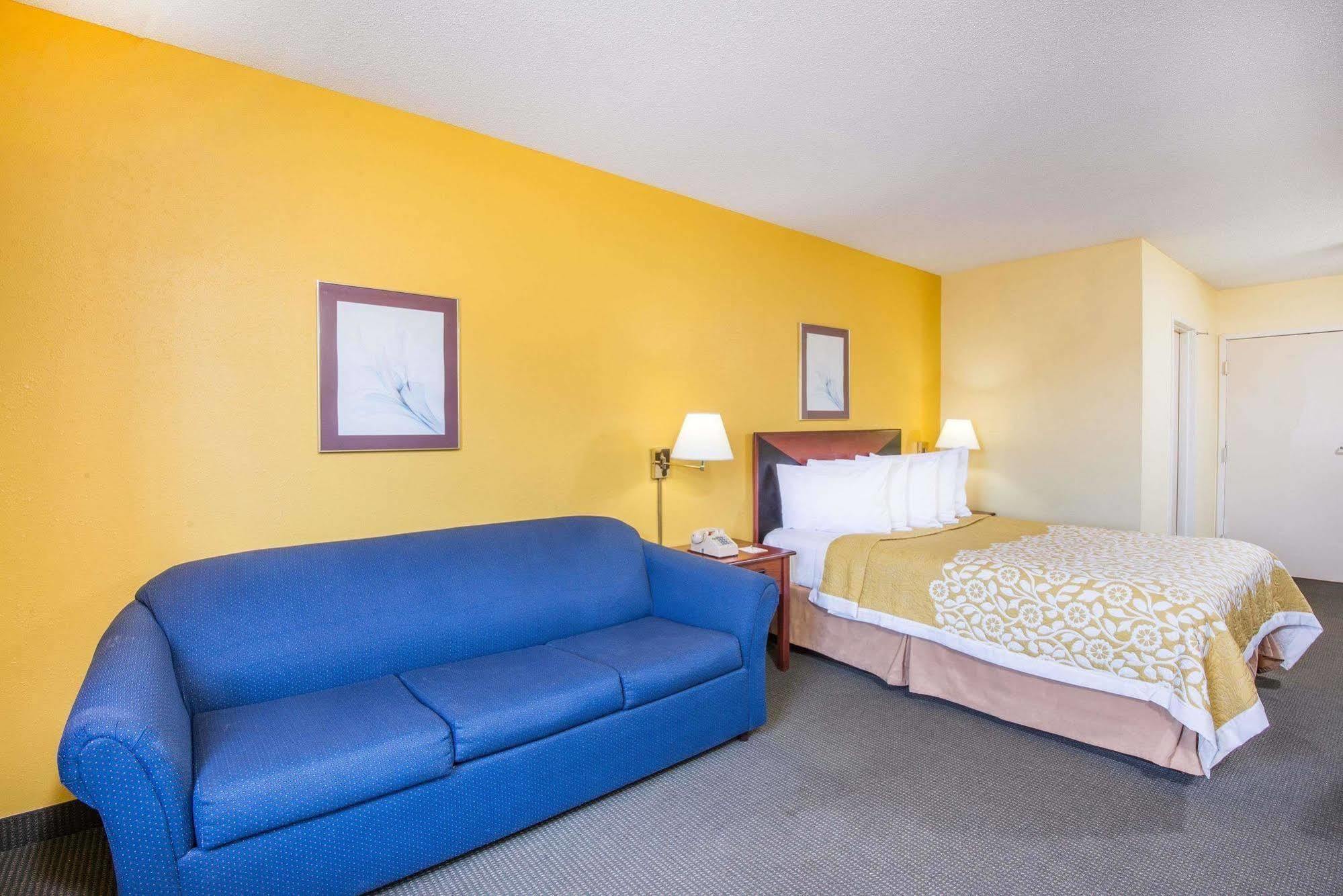 Days Inn By Wyndham Milan Sandusky South Ngoại thất bức ảnh